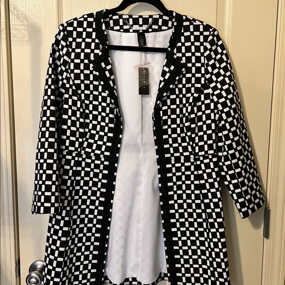 WHBM Geo Print Jacquard Trench - Picture 5 of 5